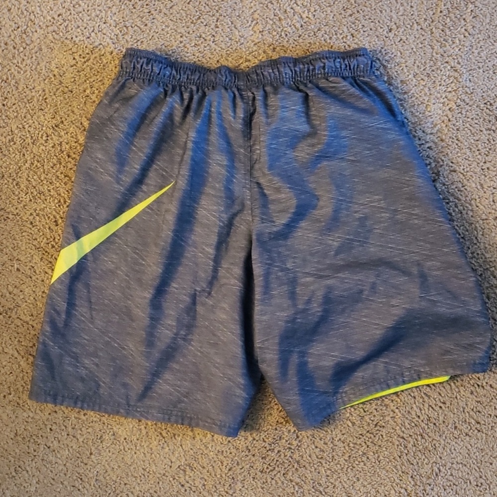 Nike Swim Trunks - Picture 2 of 3